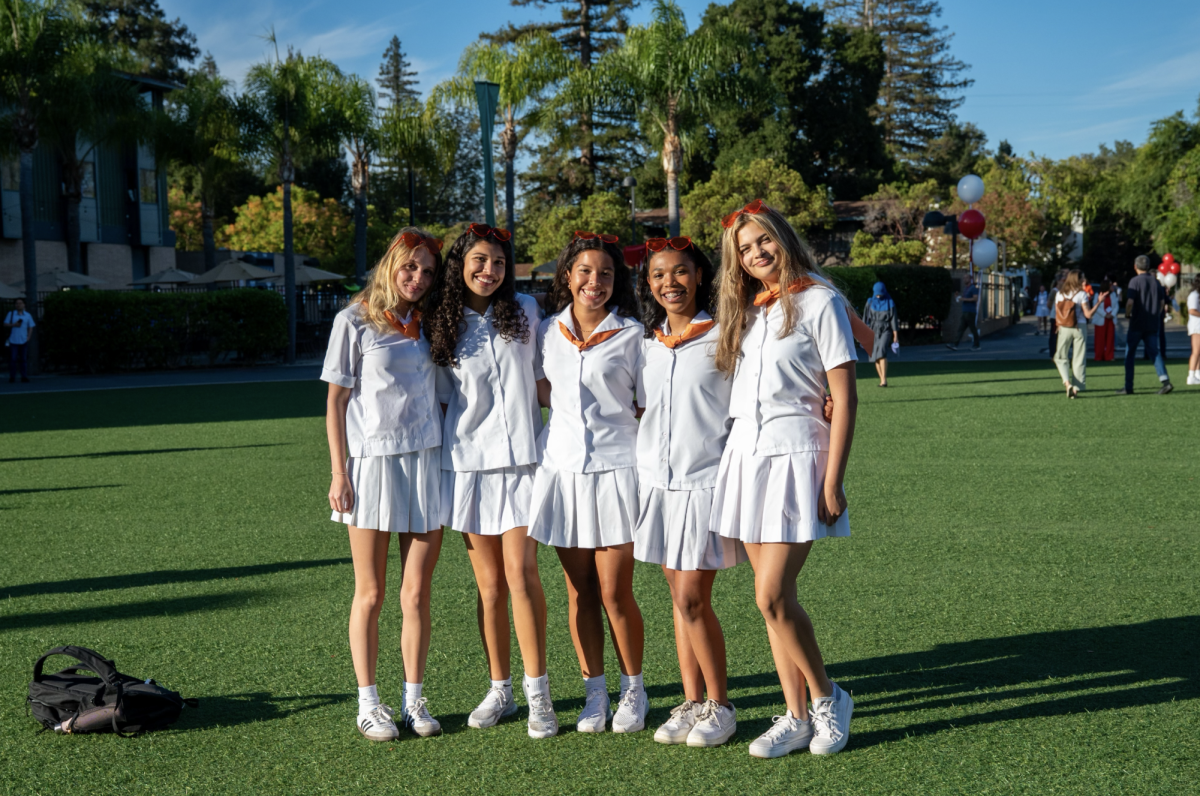 Sophomores on the circle during the Tie Ceremony.